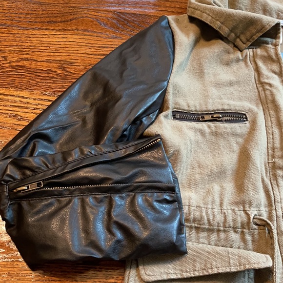 Army Green Ellison Apparel Small Jacket - Picture 4 of 8